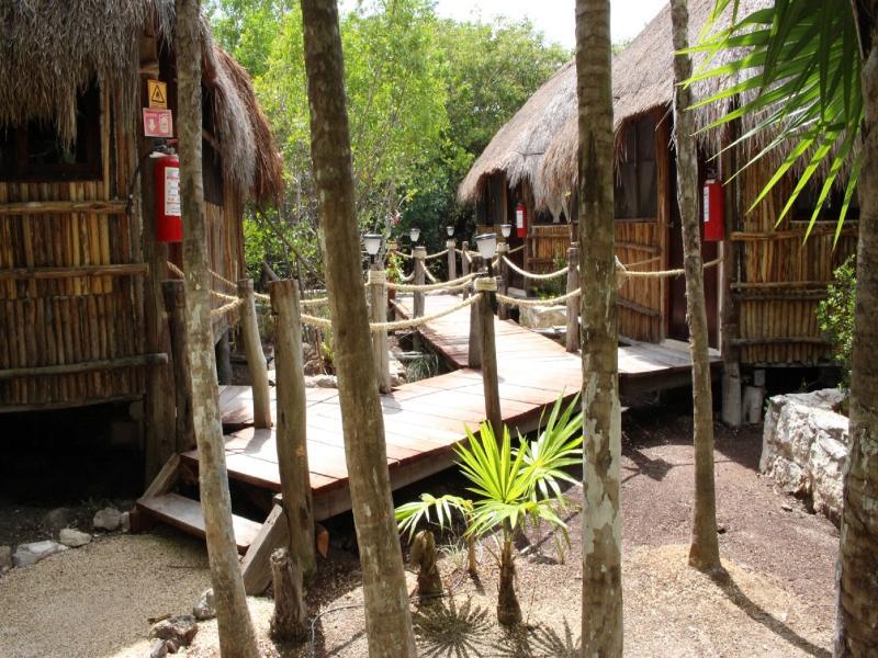 Hotel Maya Cabanas Y Cenote Tulum Exterior photo